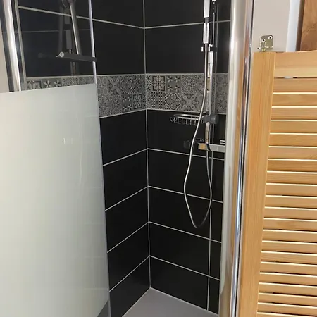 La Bellours D'hotes לינה וארוחת בוקר קאור