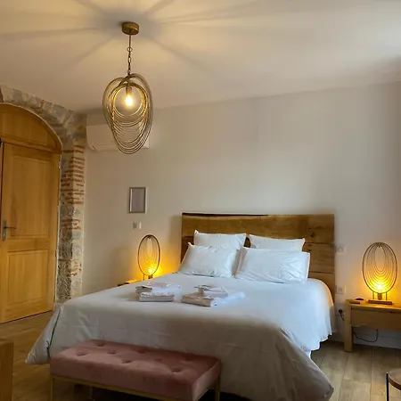 לינה וארוחת בוקר La Bellours D'hotes